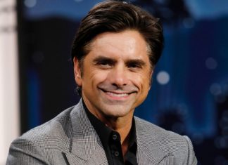 John Stamos: Viata Personala, Cariera, Avere, Filme si altele