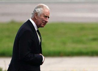 Regele Charles al III-lea rupe tacerea dupa diagnosticul de cancer