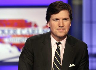 Cine este Tucker Carlson, prezentatorul care l-a intervievat pe Vladimir Putin?