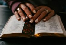 20 de versete biblice despre credinta